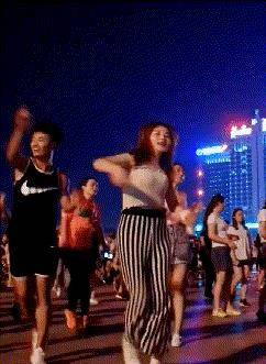 干就完了广场舞完整版女声 a687761ff0984b7994c99c7635bab8a9.jpeg