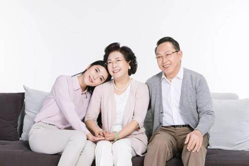 现在的年轻人为什么不愿要孩子 f3d5bcd95f324c9e9875243f737ecc8d.jpeg