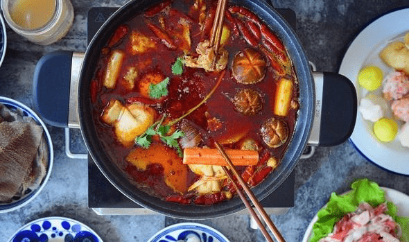 晚上最好不要吃火锅 abc764a4d09147b69688c6afe427e568.png