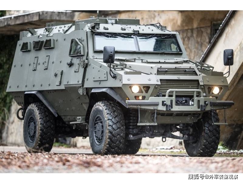 原创法国阿库斯防务公司在"堡垒mk2"装甲输送车上的创新