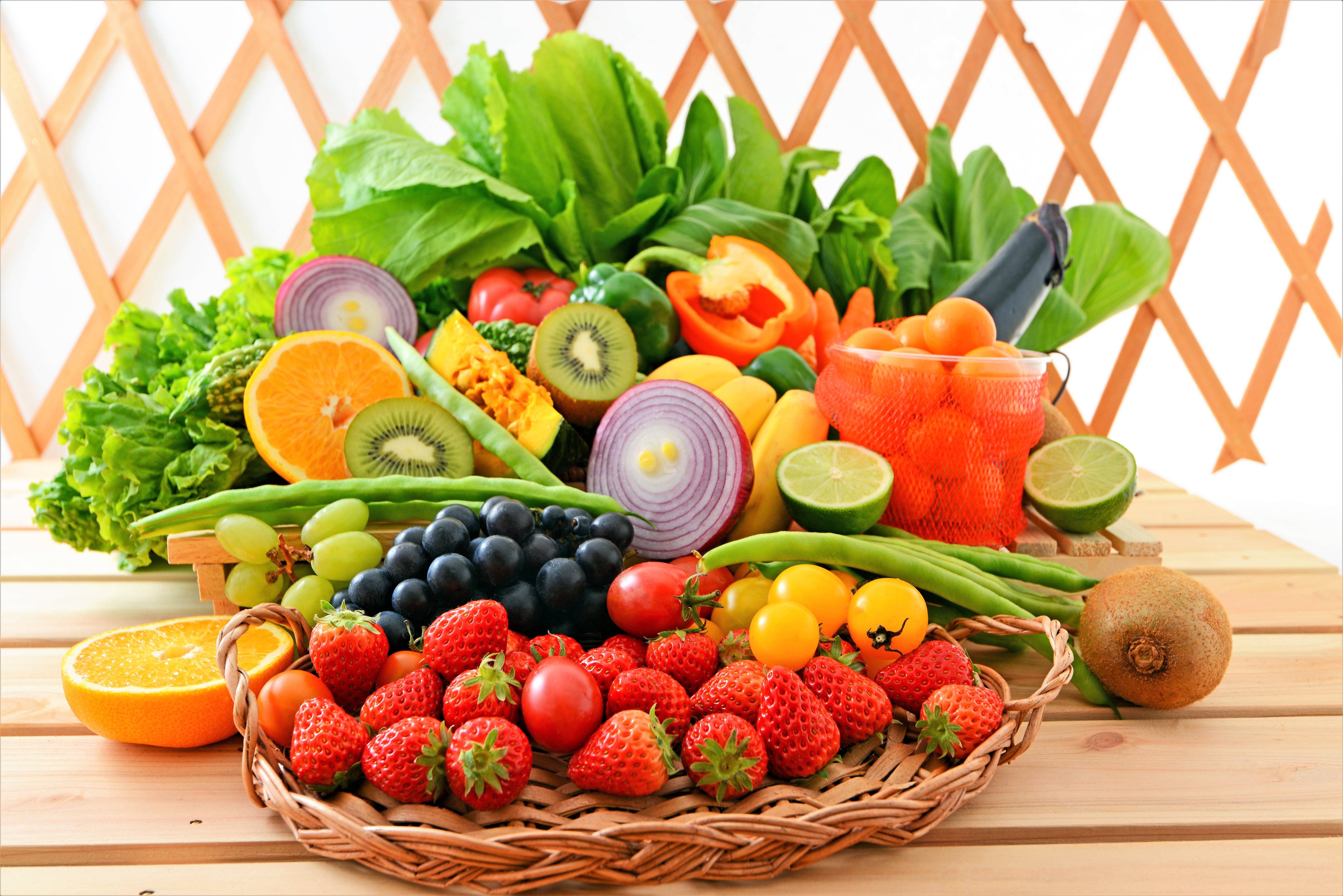 3,多吃新鲜的蔬菜和水果