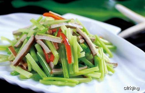 芹菜炒香干的做法不辣 bb46e2e02aba4d5ca3396a3301190644.jpeg