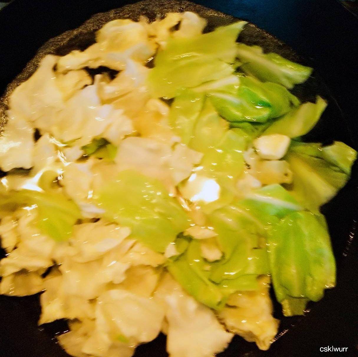 手撕包菜怎么切好看 d3babfc609d143c5b6e5bfcb377c989c.jpeg