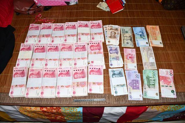 &quot;95后&quot;归国华侨、声甜貌美&quot;白富美&q