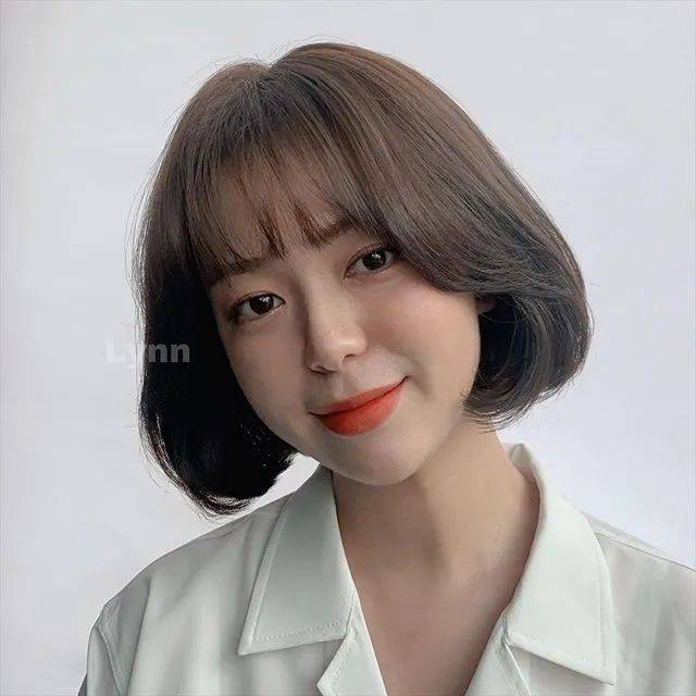 LISA也剪了!2020年韩国锁骨短发推荐,过渡期烫发发型特搜 LISA也剪了!2020年韩国锁骨短发推荐,过渡期烫发发型特搜