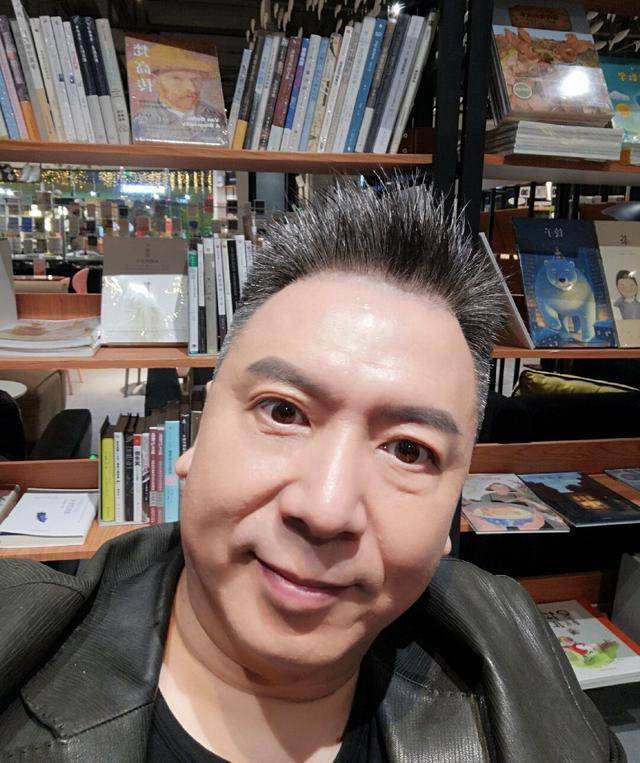 郑环宇|也是个不讲诚信的孬种散打主席炮轰苟晶：你高考成绩并不好