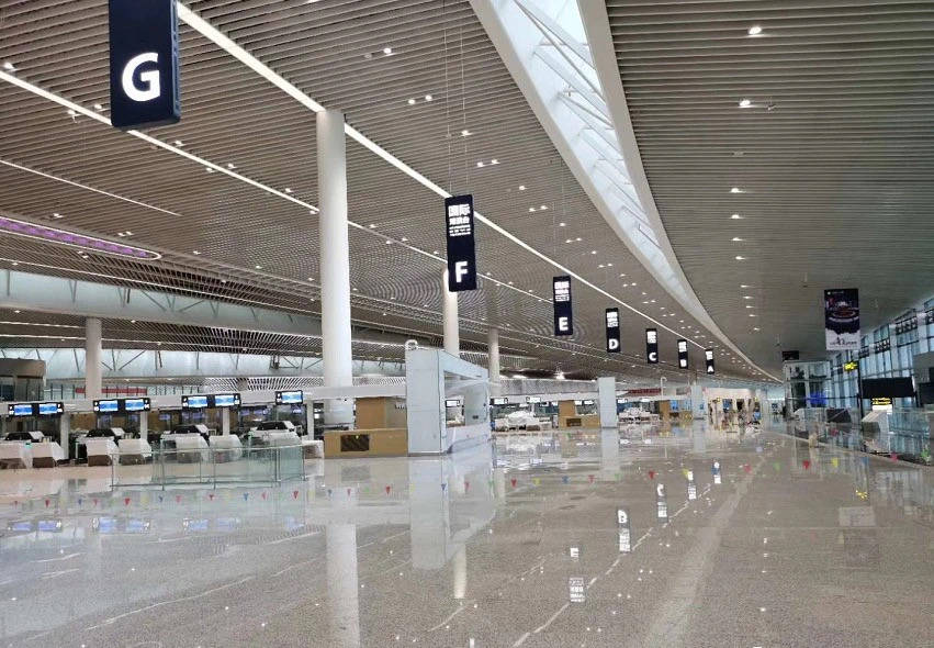 青岛胶东国际机场竣工啦,转场准备中,现场凸显国际范