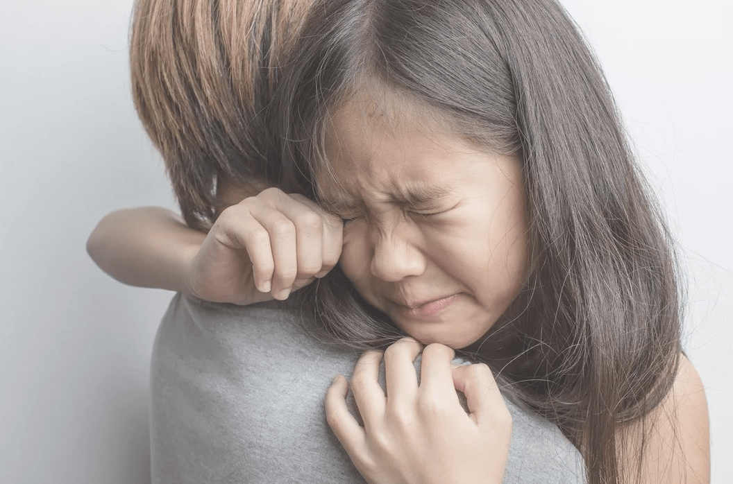 月经|女孩第一次月经如果来太早,会让孩子长不高家有女儿的注意了