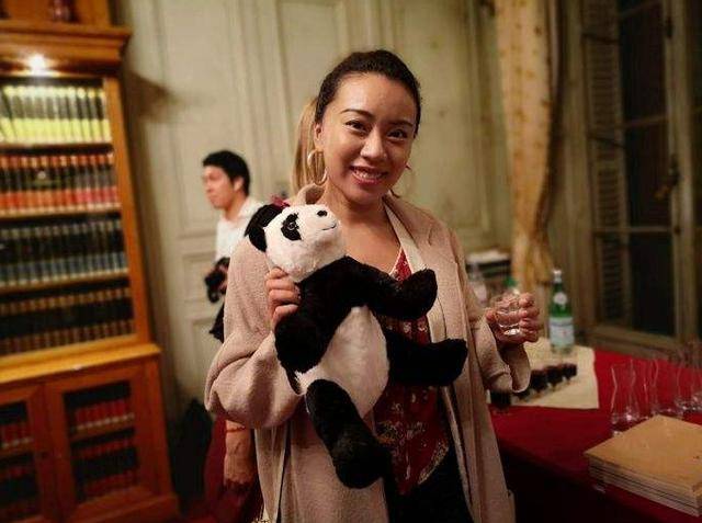 法国|华裔美女在法国自述居家隔离的真实感受！触目惊心