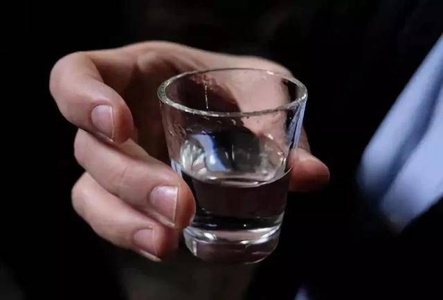 喝酒后不想“短命”，别做6件事情，试都不要试