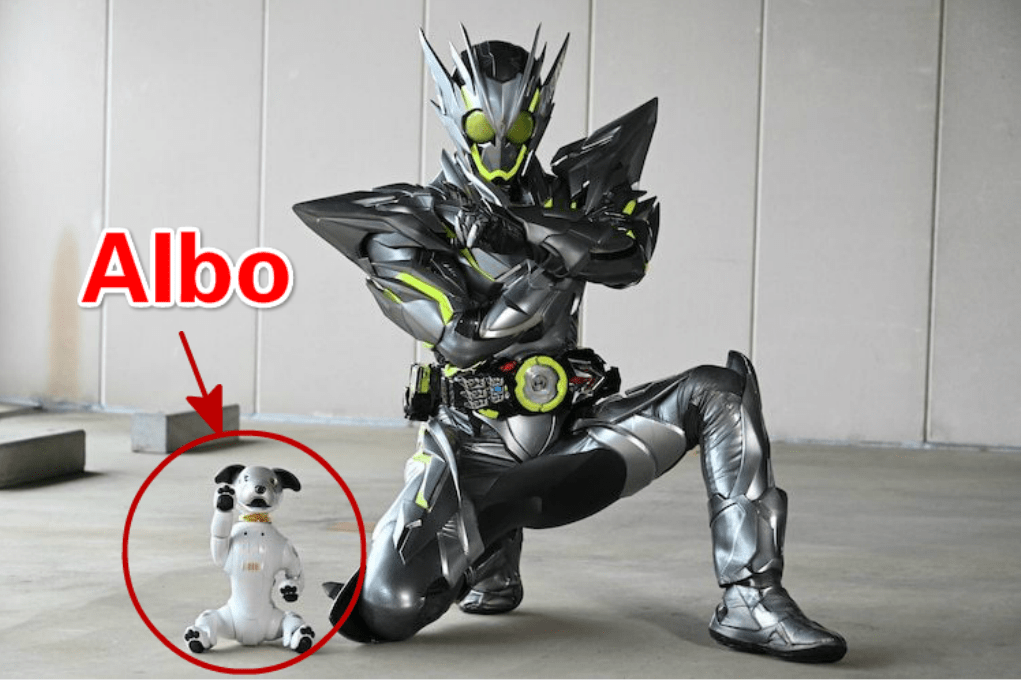 假面骑士01：千骑同款电子狗曝出，名叫AiBo，一看价格我瞬间哭了_亚克