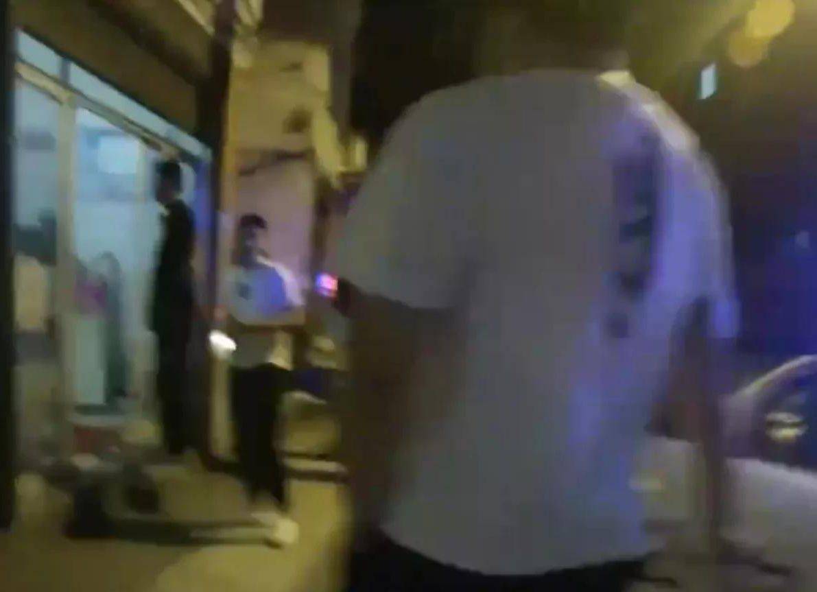 温州泰顺警方成功捣毁两处卖淫窝点,现场抓获违法人员十人