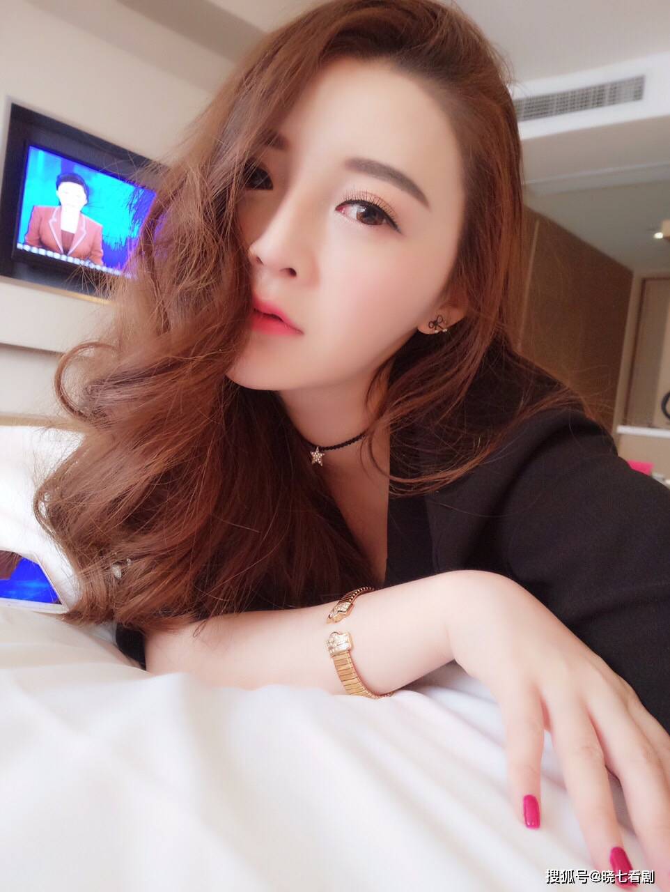 美女主播大檬主性感图片写真,网红福利生活照