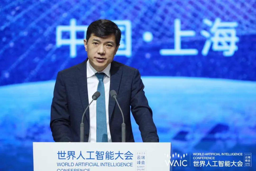 “二宏”抢了“二马”的风头 三马选择发语音“