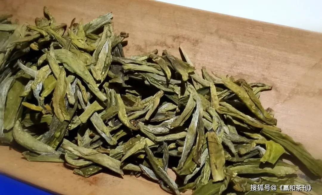 平阳黄汤,亦称温州黄汤,属于六大茶类黄茶类中的黄小茶,与蒙顶黄芽