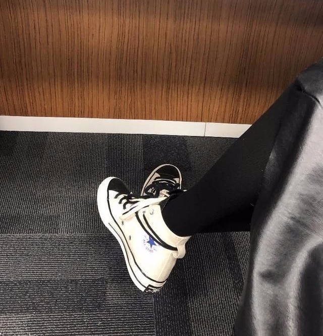 冷色|身价三倍翻！匡威和FOG联名线上发布！