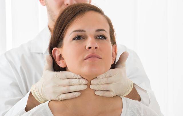 查出了桥本甲状腺炎，以后要怎么办，吃左甲状腺素片时注意什么？