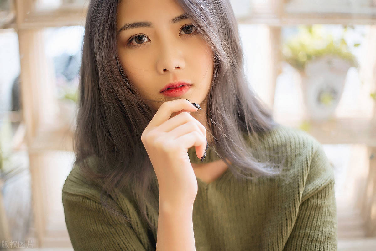 让人口无遮拦_美女的三角地带无遮拦