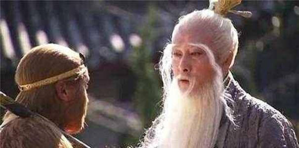 悟空|太上老君实力超强，为何还要修炼那么多法宝？你看他在害怕啥？