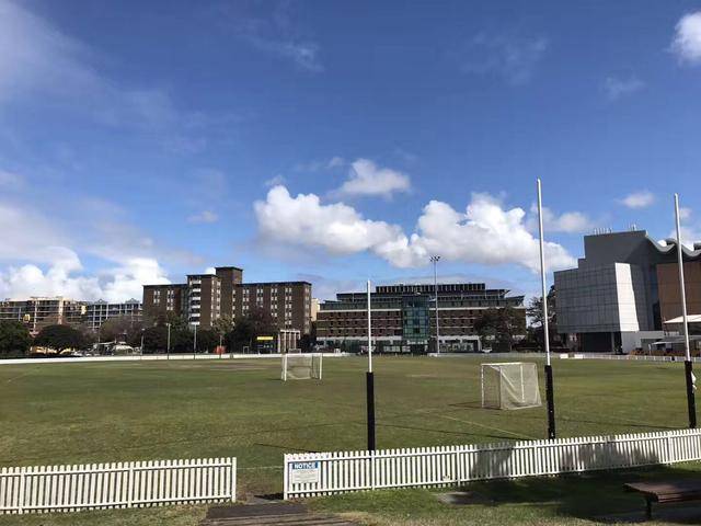 新南威尔士大学2020_新南威尔士大学最新动态:“超高额”2020第三学期国