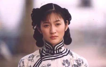 重伤|分手遭威胁，男友被重伤，这段豪门恋让李小冉心惊胆战了10年