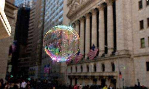 市场|市场房子已经“烂大街”，房价为何还不下跌？