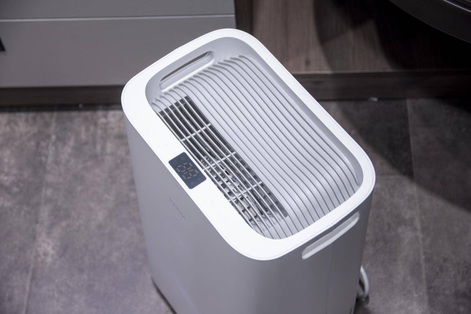 专用除湿机和空调除湿哪个效果好 884351e9edcc4f8daa8606acca08568e.jpeg