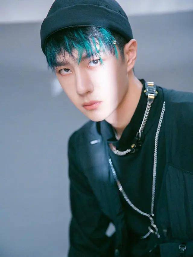 流量|原创王一博又刷屏了，手握24个代言3部大剧，打脸“昙花一现”说