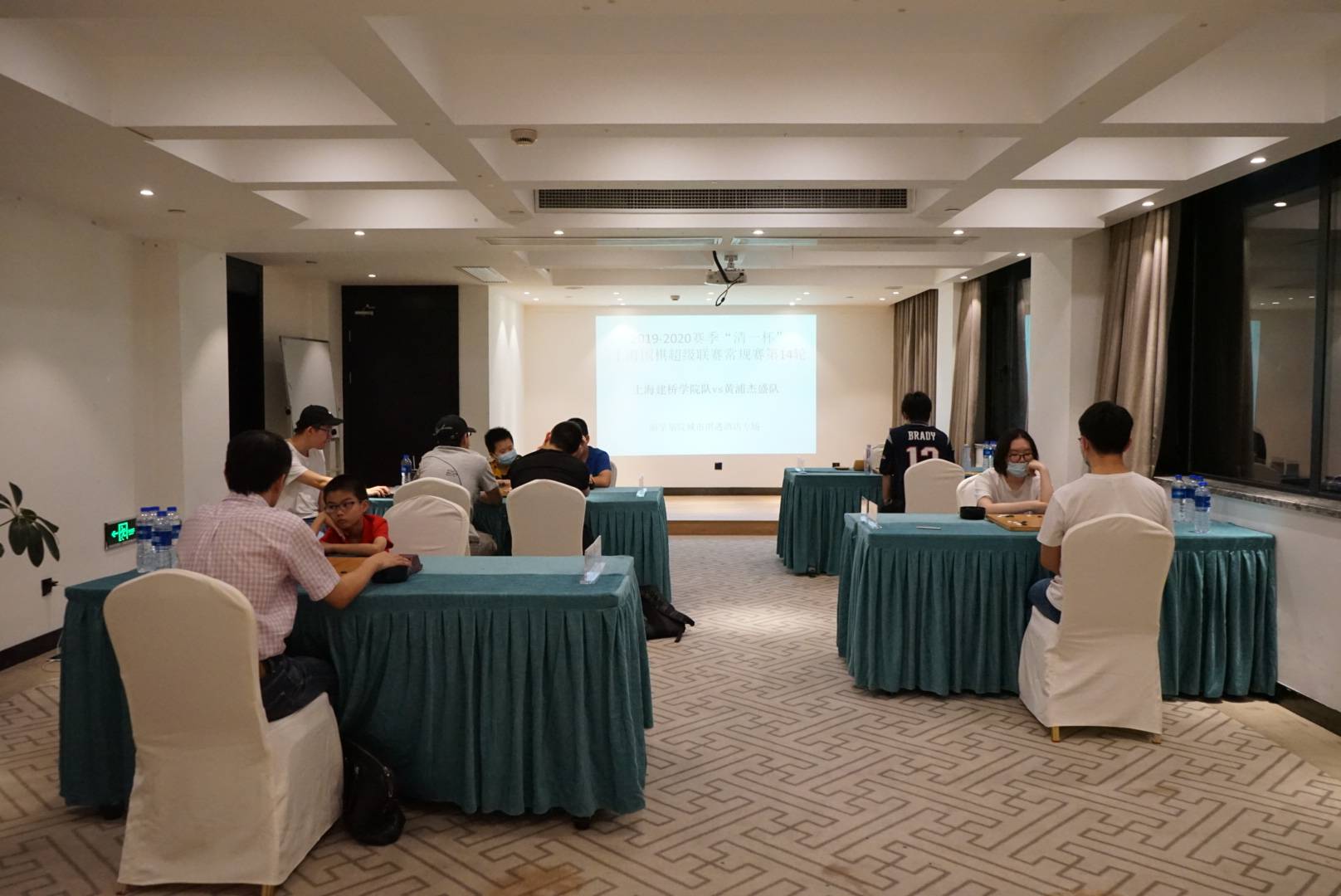 上海建桥学院排名_三连捷!建桥学院队常规赛完美收官剑指季后赛