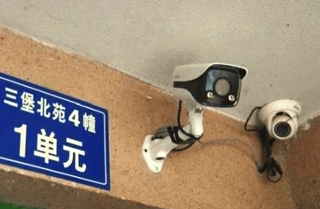 家里怎么装多个监控 043c010d90614ed1b15114321d450b00.png
