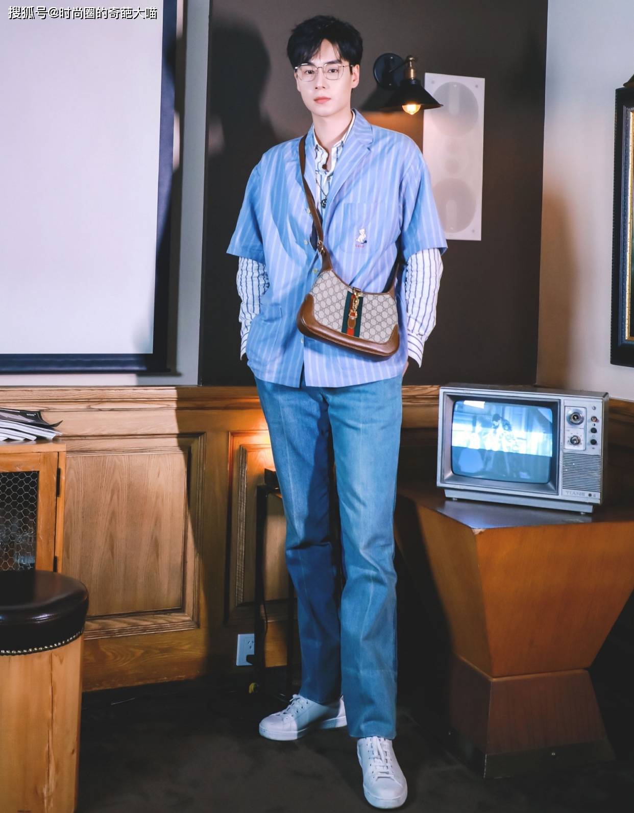 身材|生图堪比照妖镜,精修下的明星们离开滤镜后 每个人模样都变了