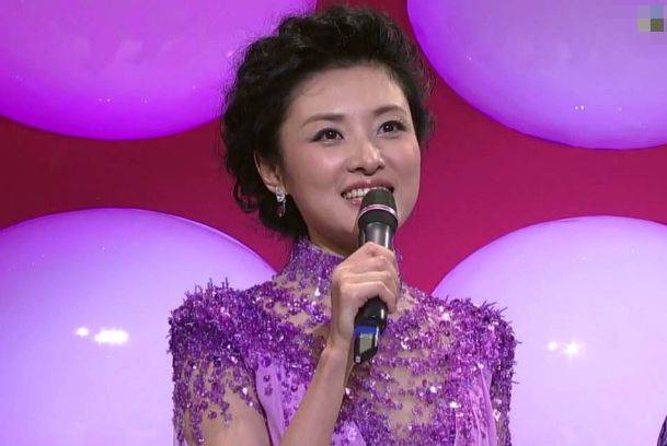 52岁前“央视一姐”周涛近照曝光,被赞逆生长