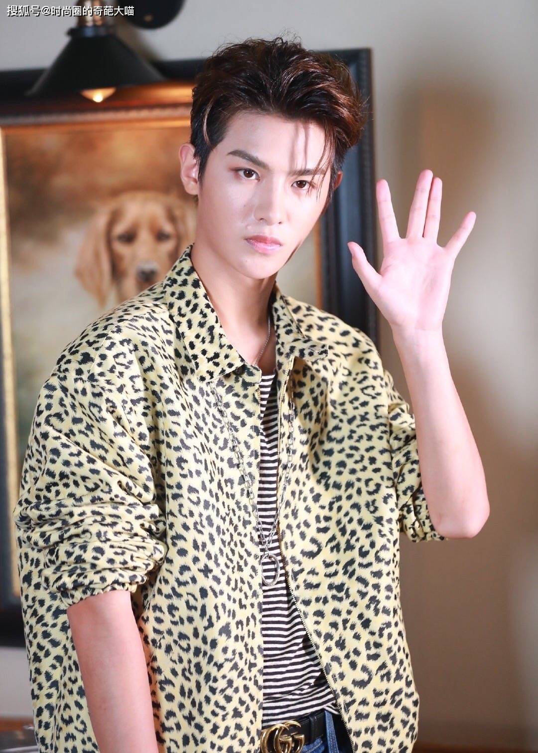 身材|生图堪比照妖镜,精修下的明星们离开滤镜后 每个人模样都变了