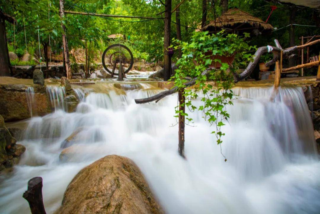 雨后的沂蒙山村椿树沟,迎来"高颜值"好风景