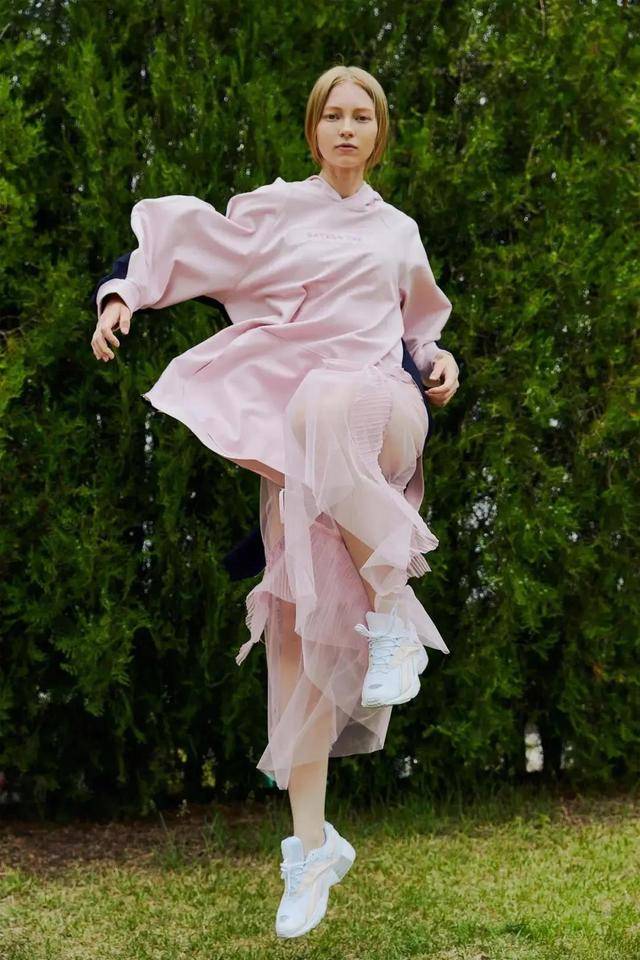 身材|＂胖＂是可以用穿衣来修饰的！不同的身材只要穿对，照样瘦成竹竿