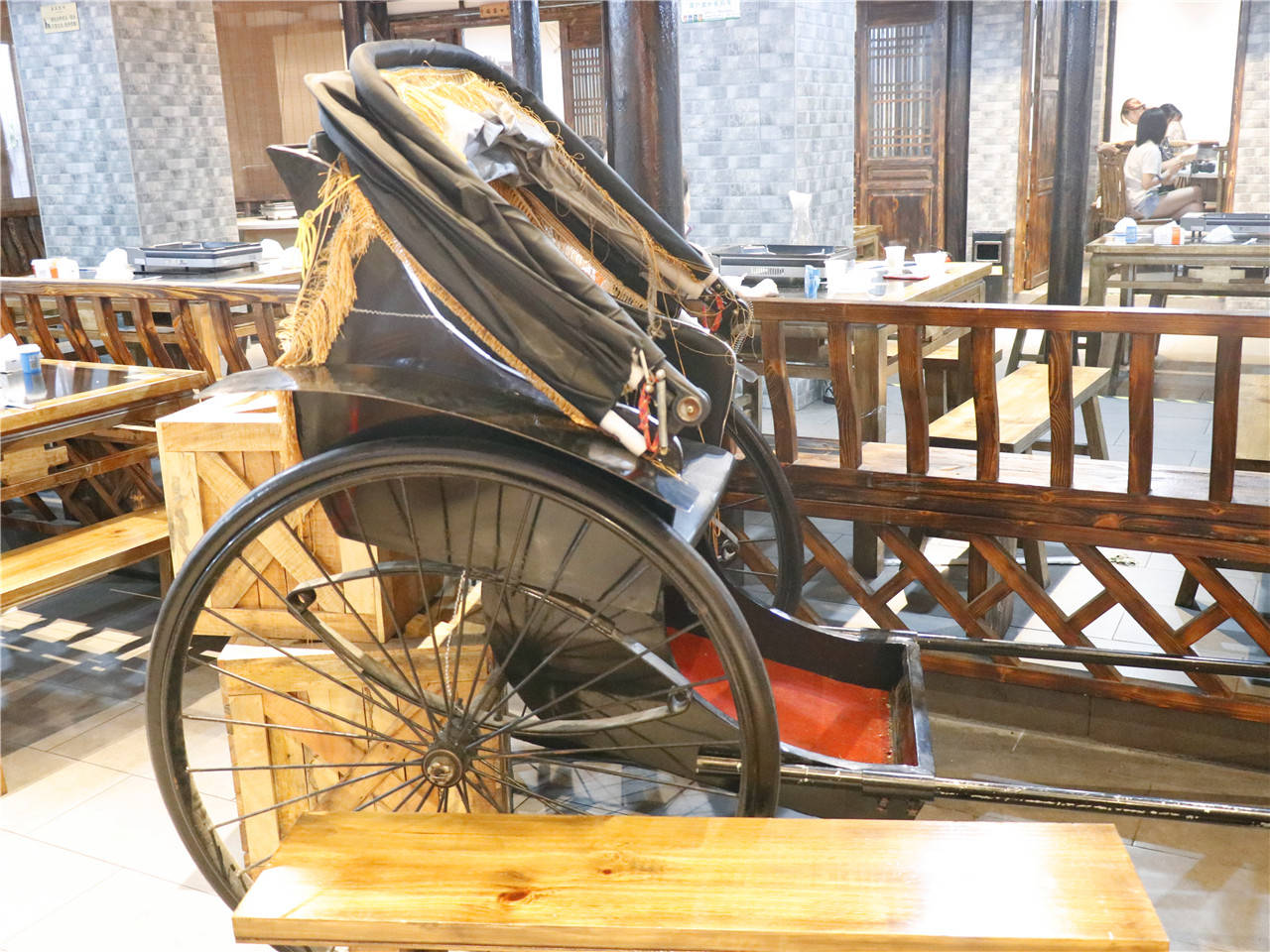 烤鱼|能吃上这样豪华的烤鱼很享受深海的石斑鱼来烧烤