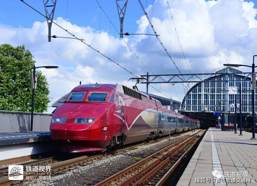 tgv系列的thalys pba高速列车,可从法国直通运行至比利时与荷兰,但