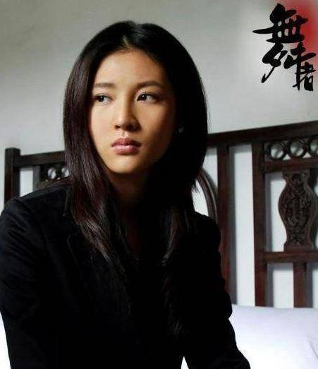 原以为嫁入豪门的她，婚后却遭非人待遇，27岁患癌过世