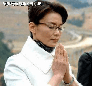 “悲剧女皇”潘虹，因事业太成功被迫离婚，今