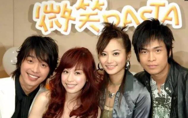 《微笑pasta》又名微笑百事达,是由王心凌张栋梁主演的浪漫爱情剧.