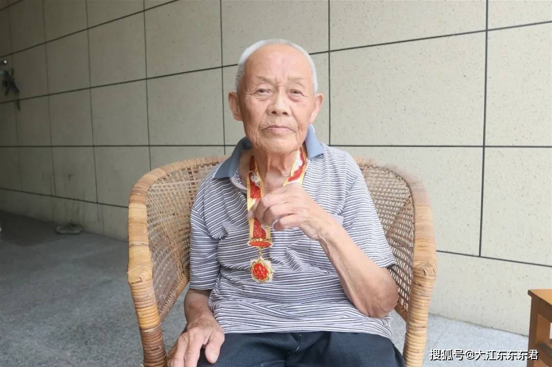 血色|记忆血色，不忘英雄！英雄老兵故事之高德渭：“子弹穿过了我的手臂、大腿