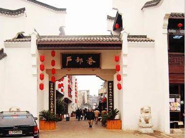 孙嘉淦|清官告老还乡，拉了几大箱砖头充富，皇帝大怒：贪官，派人截住他