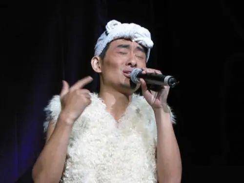 中年|原创陈志朋奇装异服，筷子兄弟对比鲜明，男演员的中年危机其实有三种