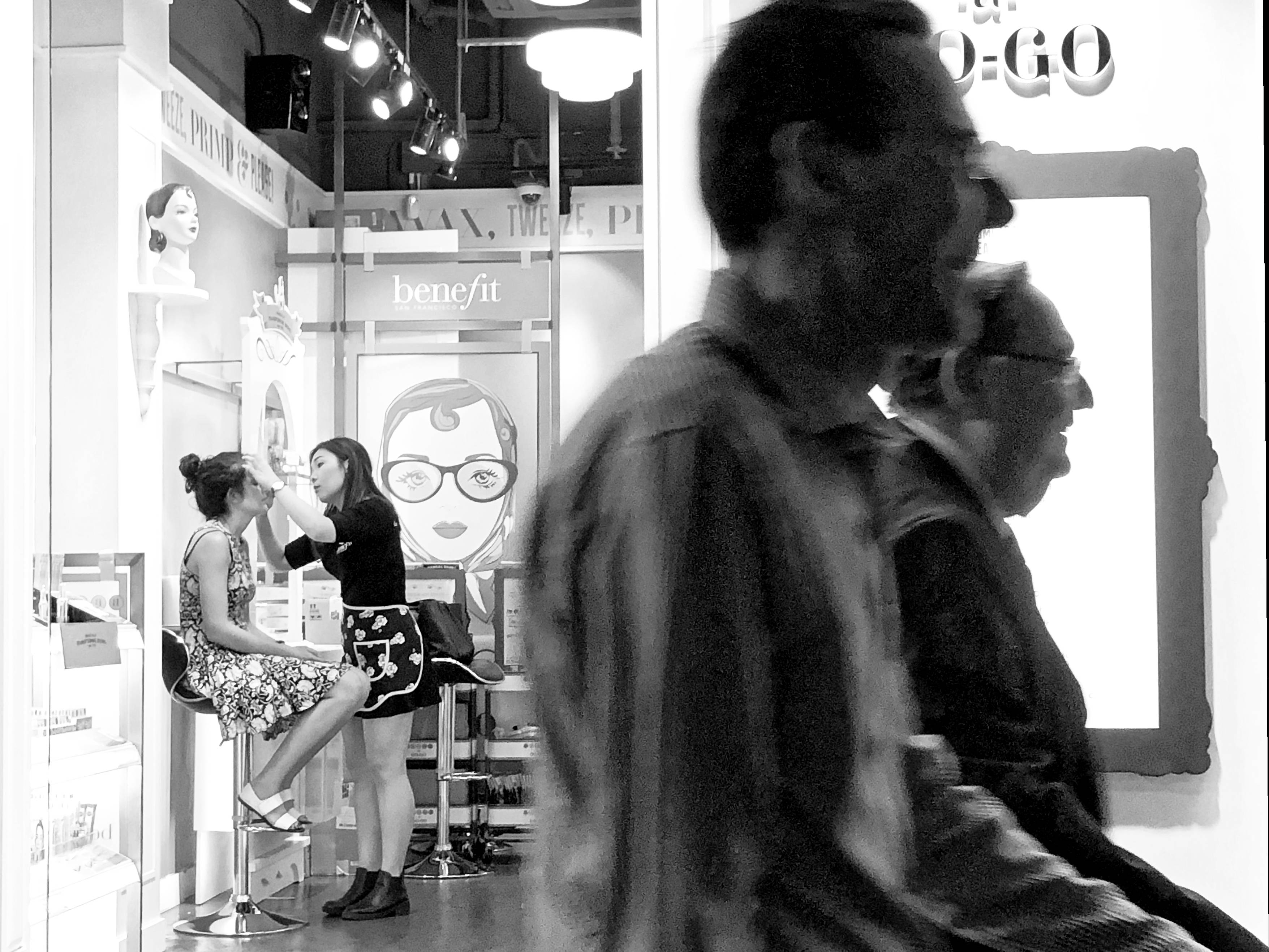 美图|生活就是那匆匆而过的身影，摄影达人的手机街拍。