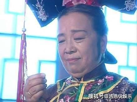 经典琼瑶剧《还珠格格》是不少人的童年回忆,在剧中大反派「容嬷嬷」
