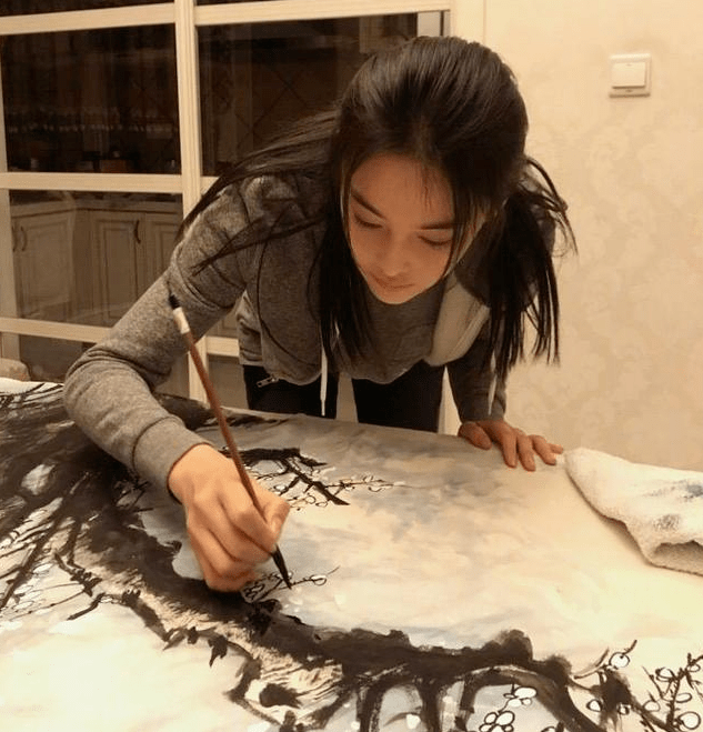 电影|原创30岁之后，曾经“任性”的张馨予，开始展现“可怕”的自律那一面