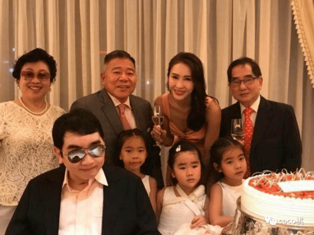 樊胜美|原创为救弟弟甘愿下嫁瘸腿富豪,黎姿是不是现实版樊胜美?