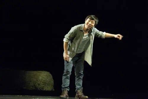 子时|50亿影帝黄渤跑场子时，就跟周迅当过“同事”了