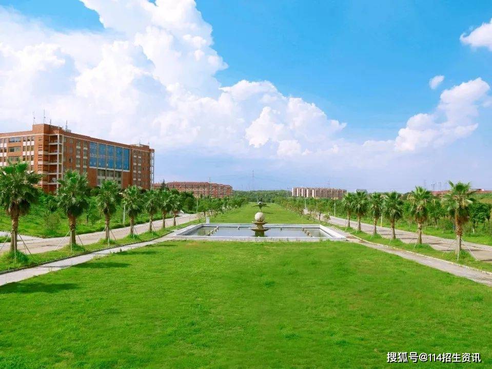 你充值的大学时间即将到账——美丽的南昌理工学院