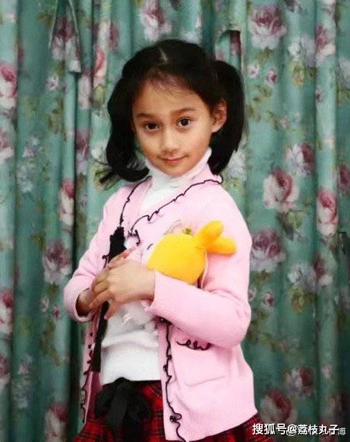 王京花年轻照片 8f979f58e9bc49d092d37ea633d18a75.jpeg